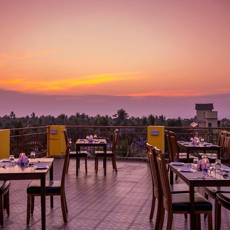 Sairaj Beach Resort Calangute Extérieur photo